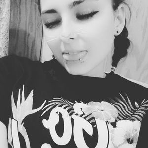 Meet your Posher, Destiny